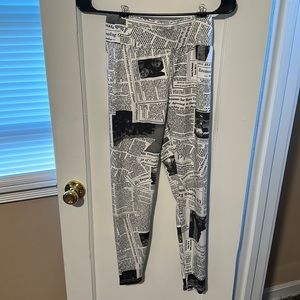 Newsprint leggings